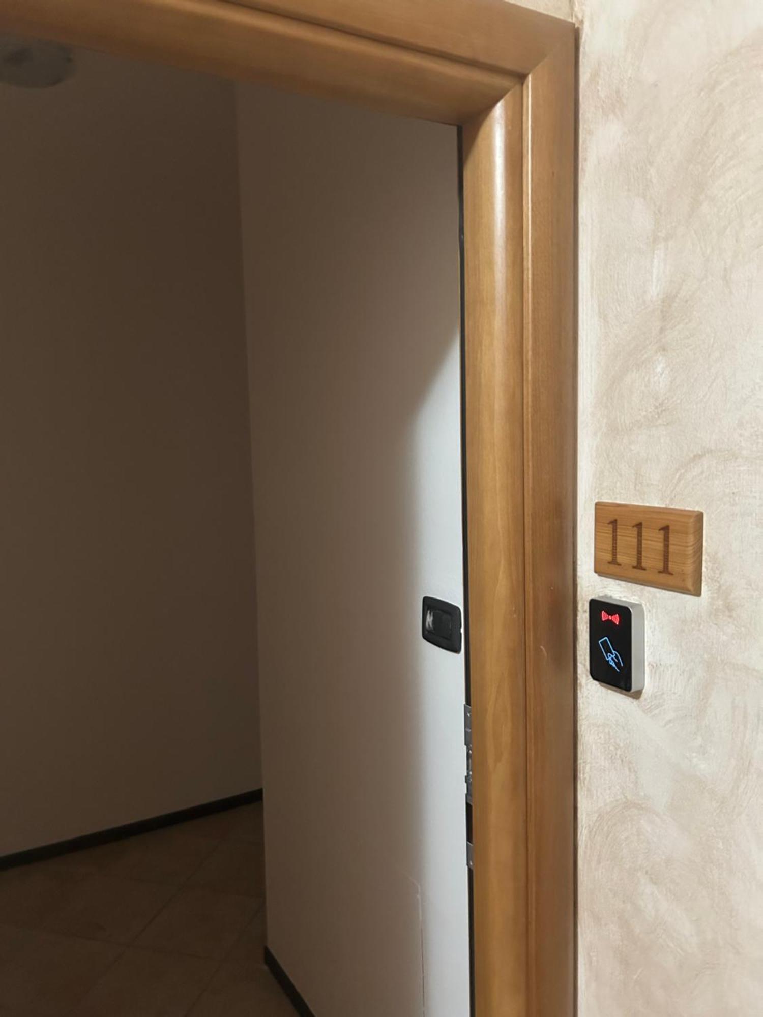 Albergo La Grolla Antey-Saint-Andre Luaran gambar