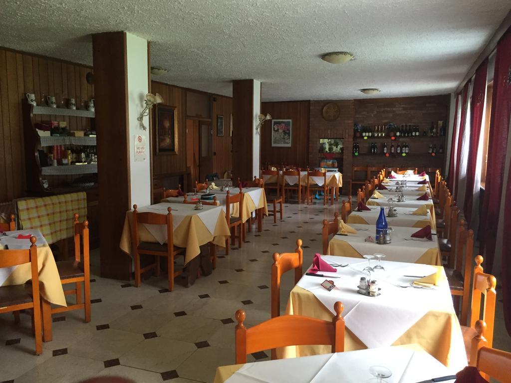 Albergo La Grolla Antey-Saint-Andre Luaran gambar